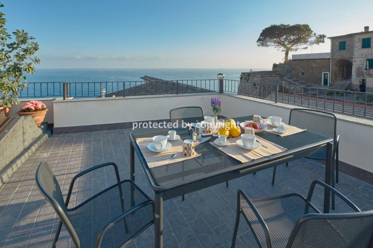 Luxury Penthouse Sea View Villa Корниглия Екстериор снимка